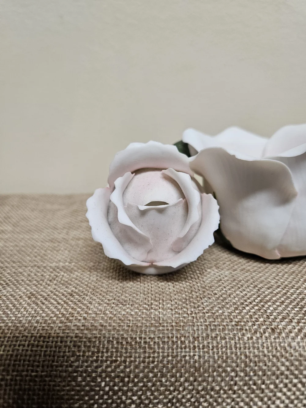 Pale Pink‎ & Green Rose-Shaped Decorative Teapot Trinket